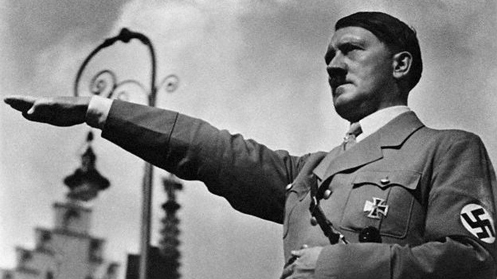 Adolf Hitler, canciller imperial de Alemania (1933) y führer (1934-45). / DA