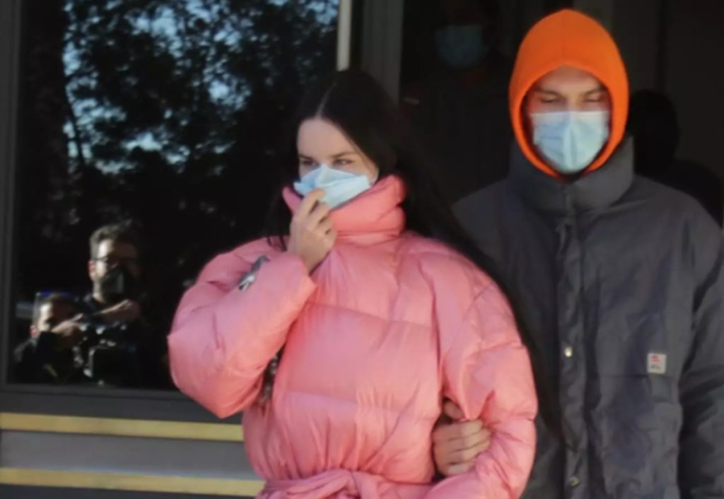 María Forqué junto a su novio Rafa