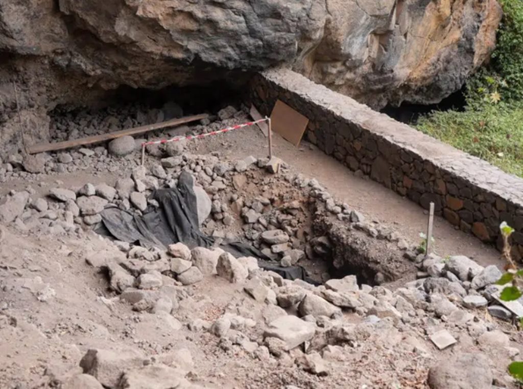Nuevo hito para la arqueología canaria: hallan gran cantidad de restos guanches en la Cueva del Tendal