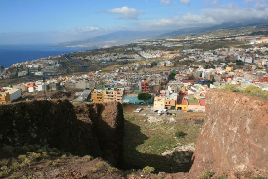 Se despeña por una ladera de Tenerife cuando paseaba a su perro