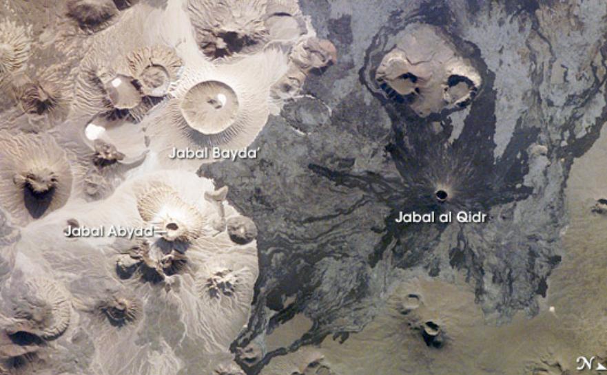 Imagen satelital de las puertas del infierno por los arqueólogos