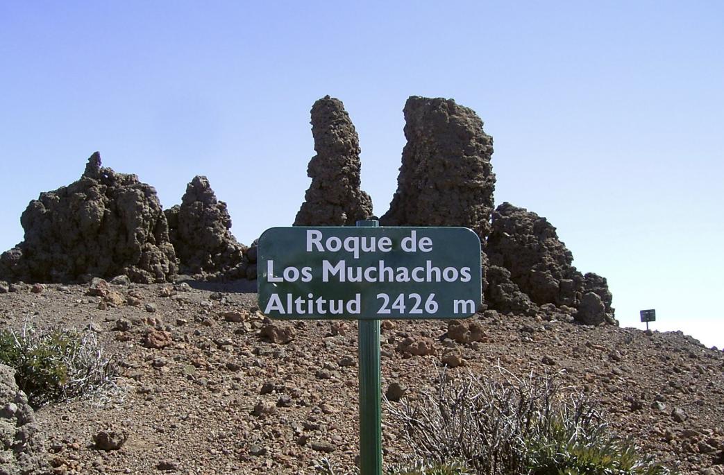Heladas y escarcha en el Roque de Los Muchachos por frío extremo en Canarias