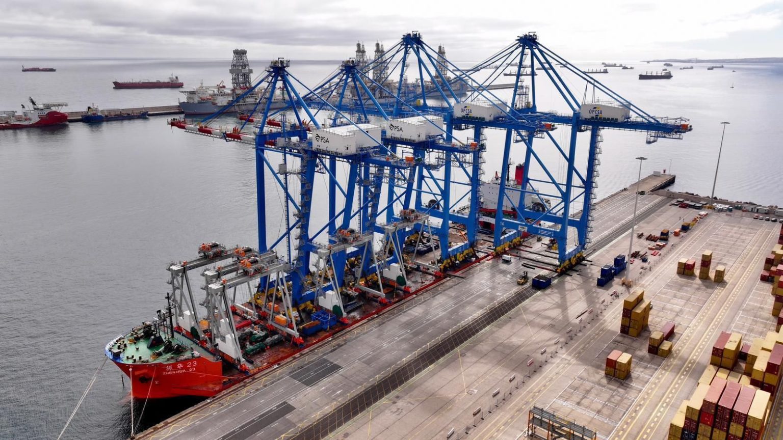 Opcsa - Puerto de Las Palmas - Gruas postpanamax