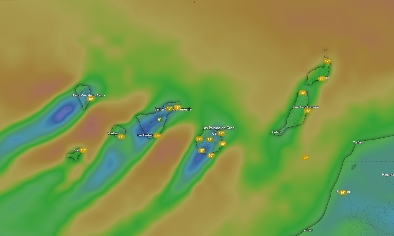 Calima y viento fuerte en Canarias con mala mar tras aviso de la AEMET