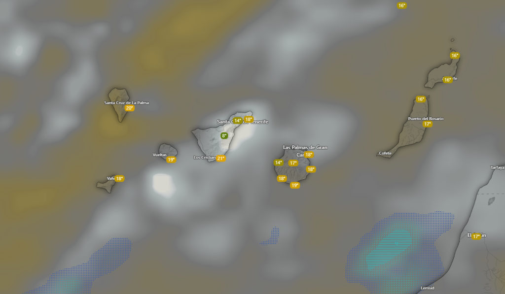 Imagen panorámica de Canarias con cielo parcialmente nuboso, presencia de calima disipándose y viento visible en zonas costeras y montañosas según previsión de la AEMET en Canarias