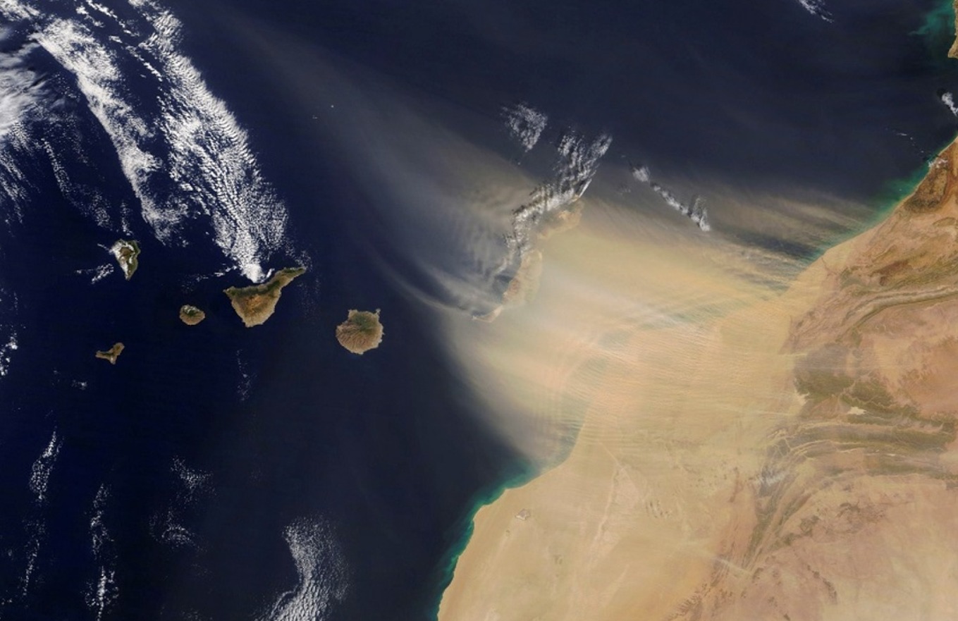 Vista satélite de la Calima en Canarias - AEMET