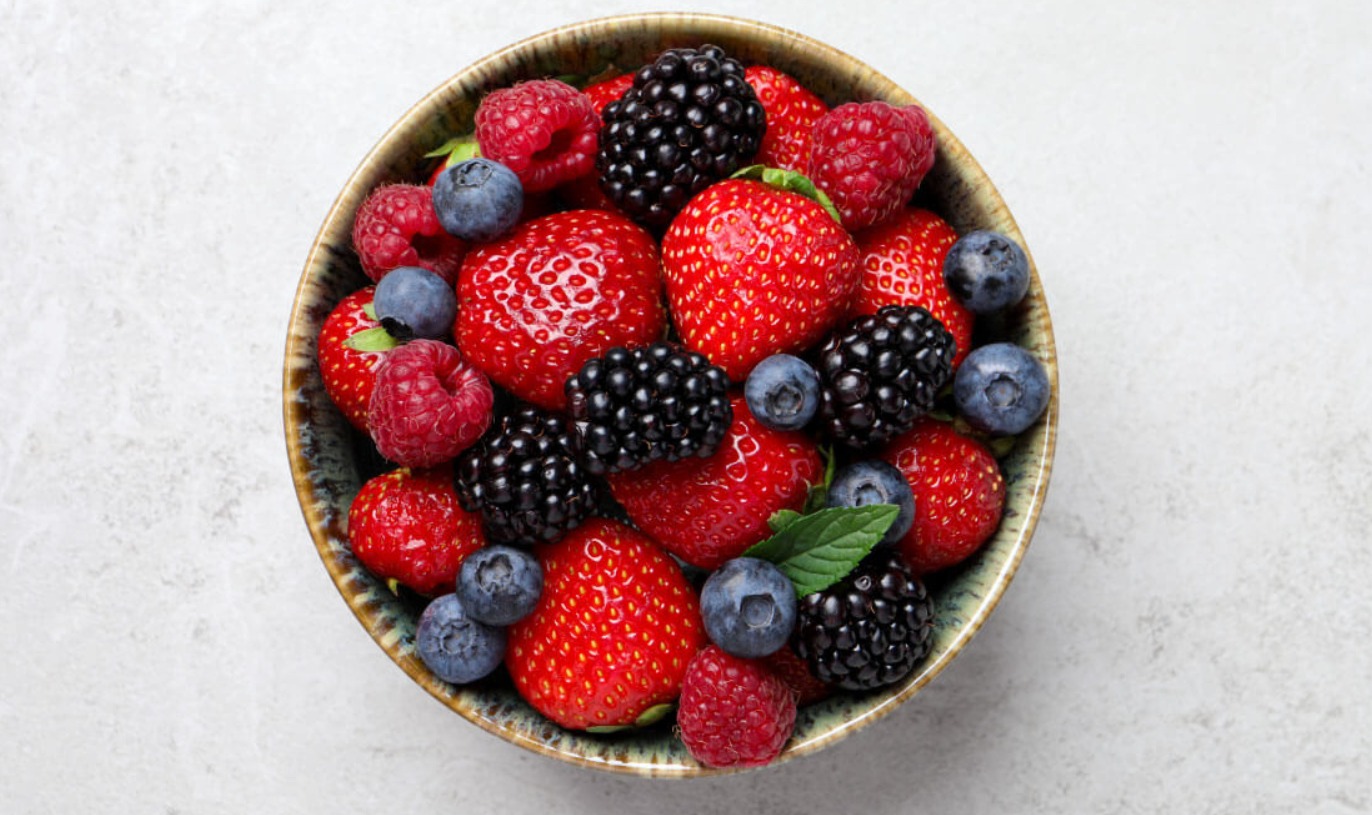 ¿Cuál es la bayas más saludable de todas? La respuesta de los nutricionistas y por qué el arándano lidera el ranking