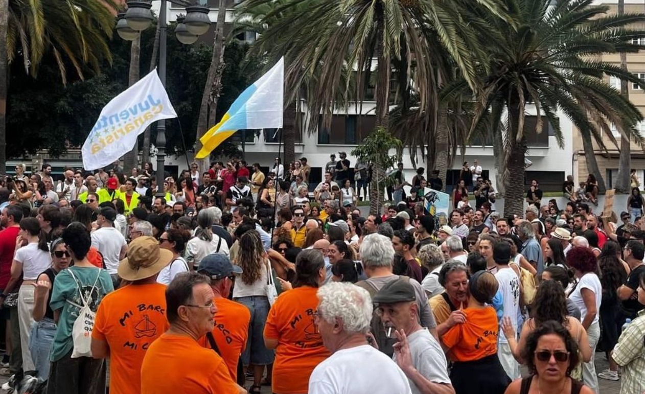 Manifestacion por la vivienda en Canarias - Agencias