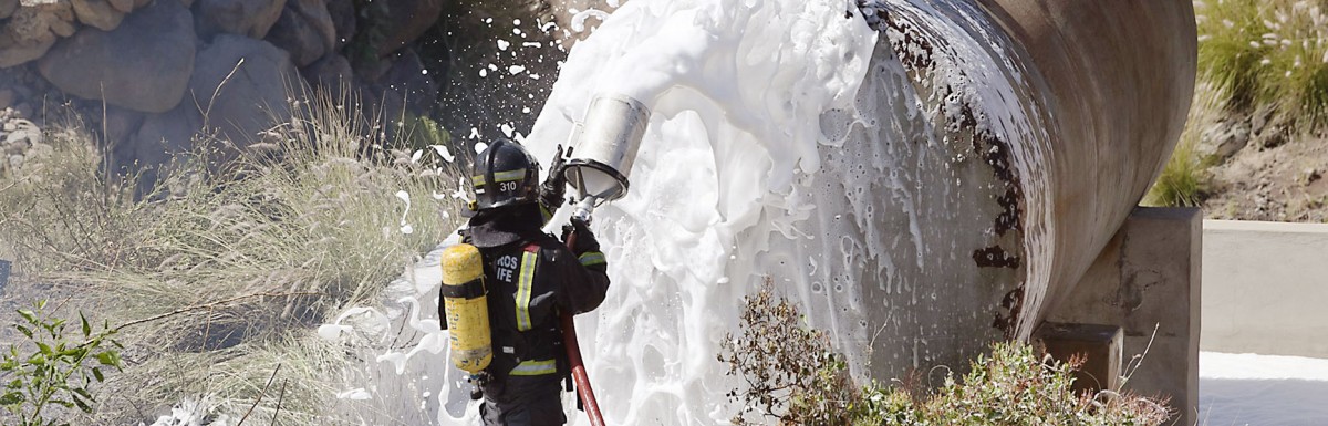 FOTO:  www.bomberostenerife.com