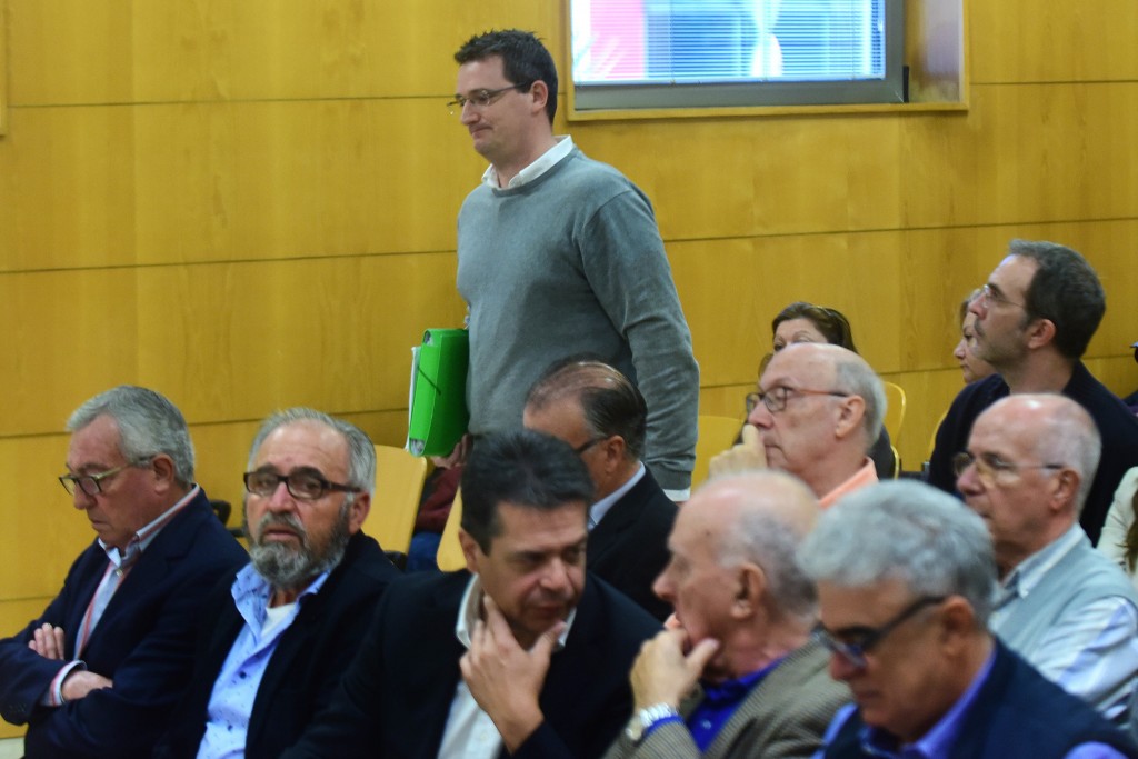 01-02-2016 santa cruz de tenerife juicio caso arona dia 10 informan los denunciantes jose ramon ansorena padre e hijo