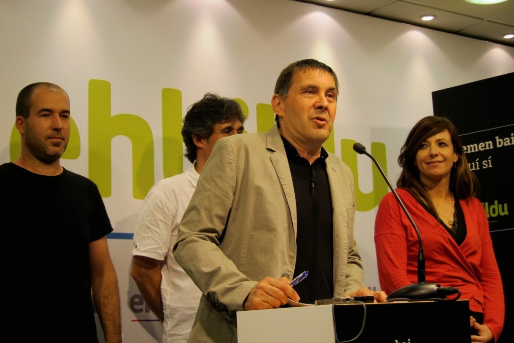 La Fiscalía estudia si investigar las listas de Bildu con 44 condenados por terrorismo