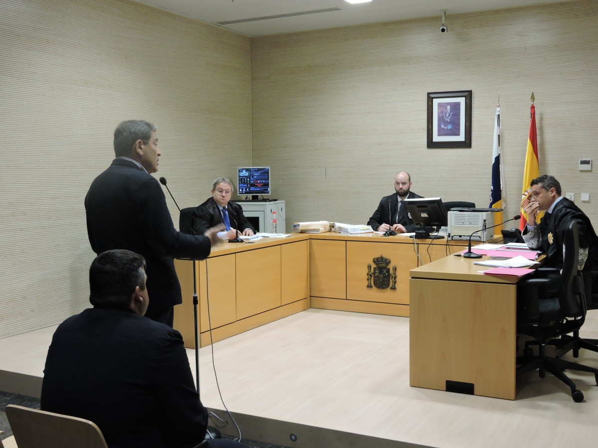El exalcalde de Candelaria José Gumersindo García, durante la celebración del juicio. Sergio Méndez