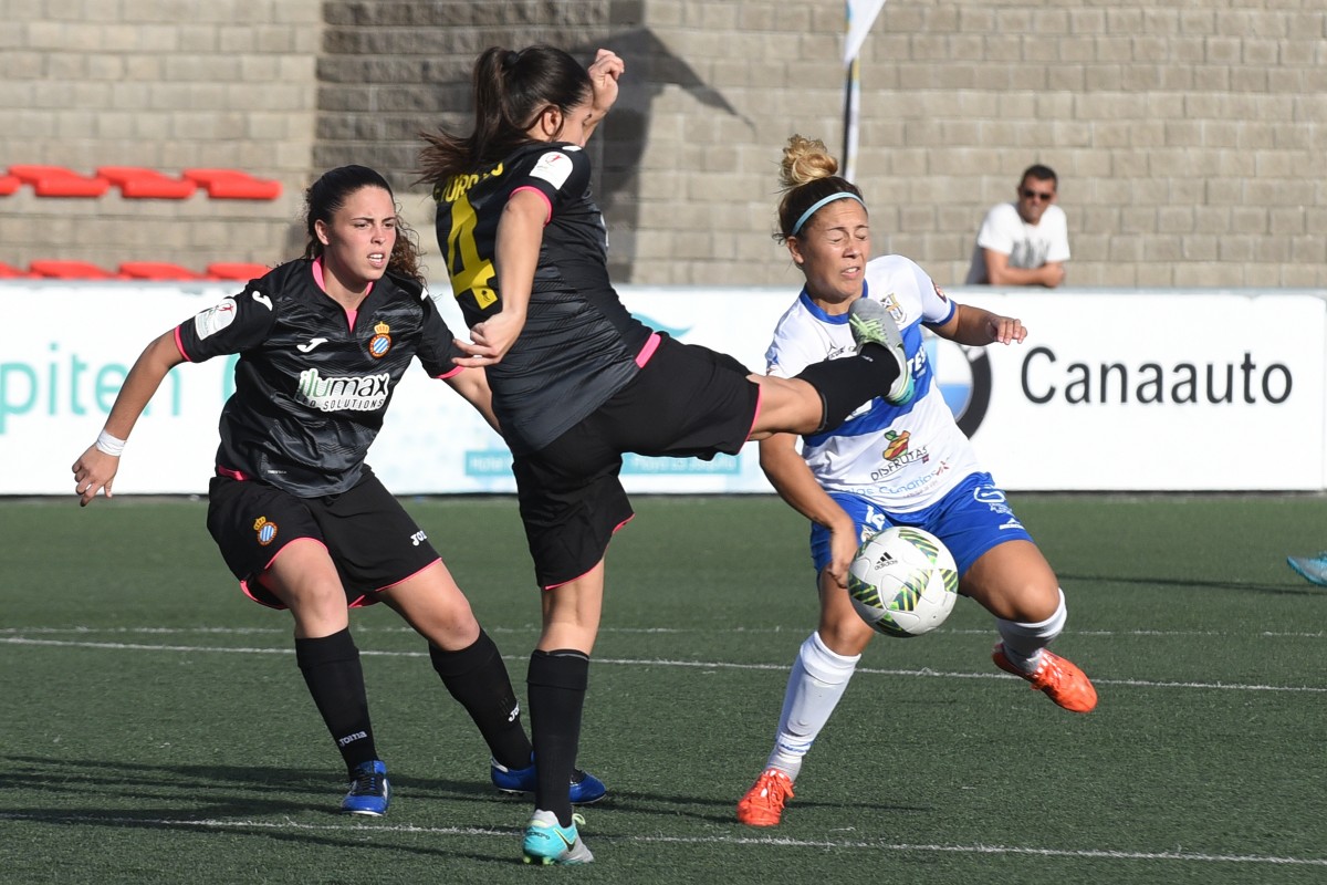 08-10-2016 granadilla futbol femenino granadilla egatesa rcd español 2-1