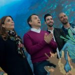 Gladis de León, concejal de Fiestas, José Manuel Bermúdez, alcalde de Santa Cruz, Jesús Caraballero diseñador del escenario y Enrique Camacho, director de la Gala de la Reina del Carnaval | Foto: Fran Pallero