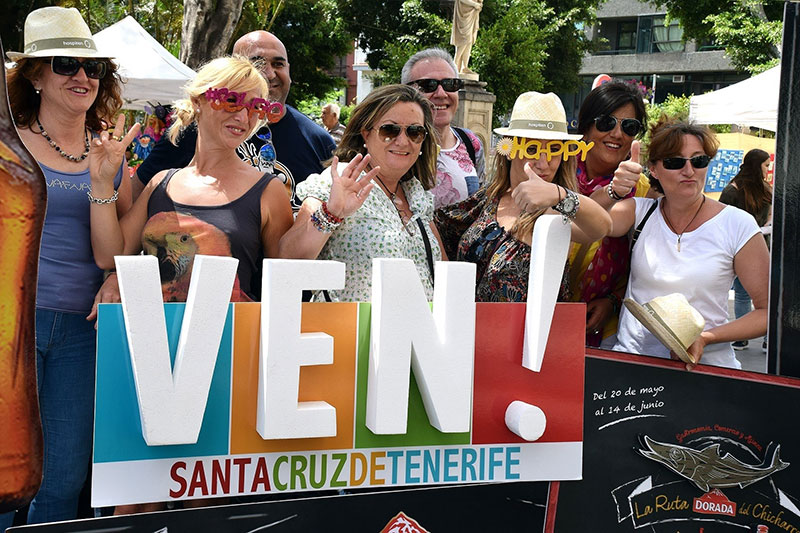 VEN A SANTA CRUZ