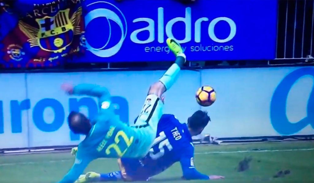 Aleix Vidal padece una "lesión grave" en el tobillo derecho