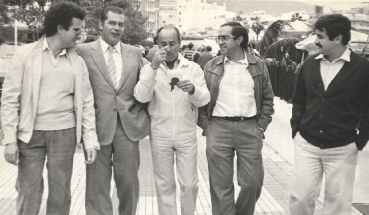CÉSAR MANRIQUE