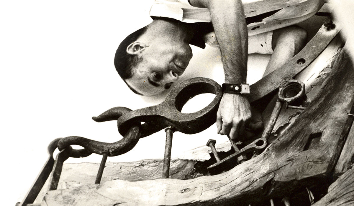CÉSAR MANRIQUE PORTADA