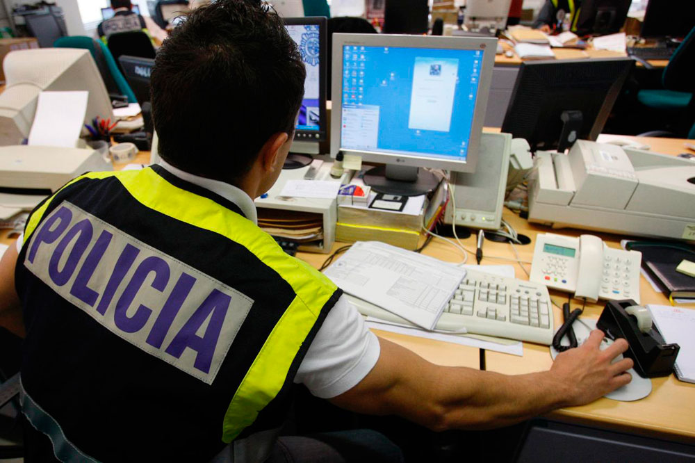 DELITOS INFORMÁTICOS