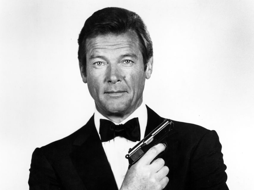 Fallece El Actor Roger Moore Agente 007 James Bond