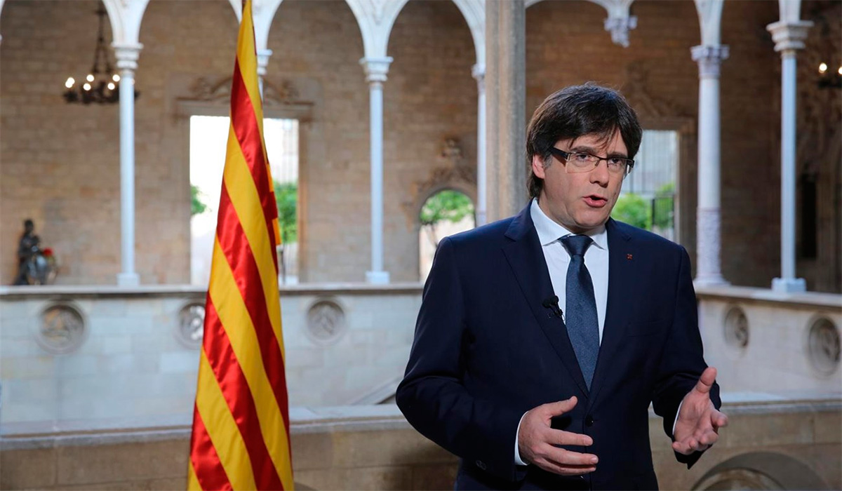 CARLES PUIGDEMONT