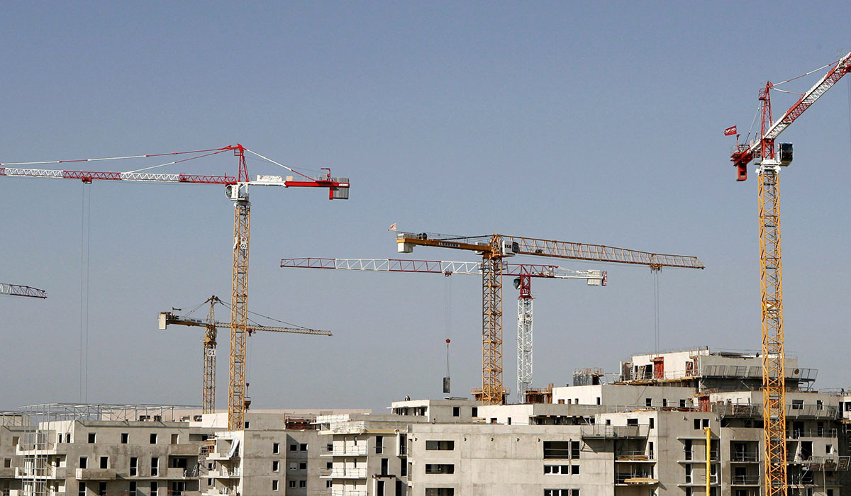 El Gobierno debe más de 10 millones de euros a empresas constructoras, promotoras y familias desde el año 2010. DA