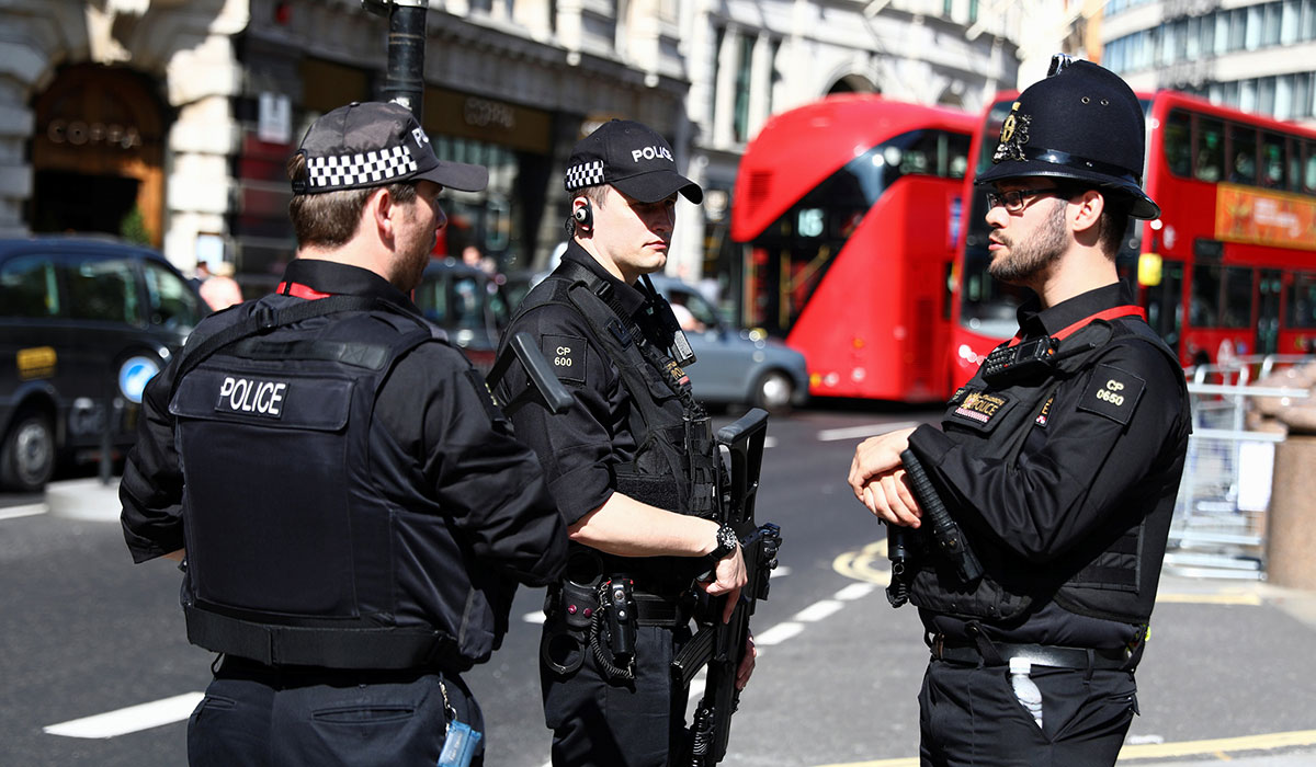 POLICÍA UK MANCHESTER
