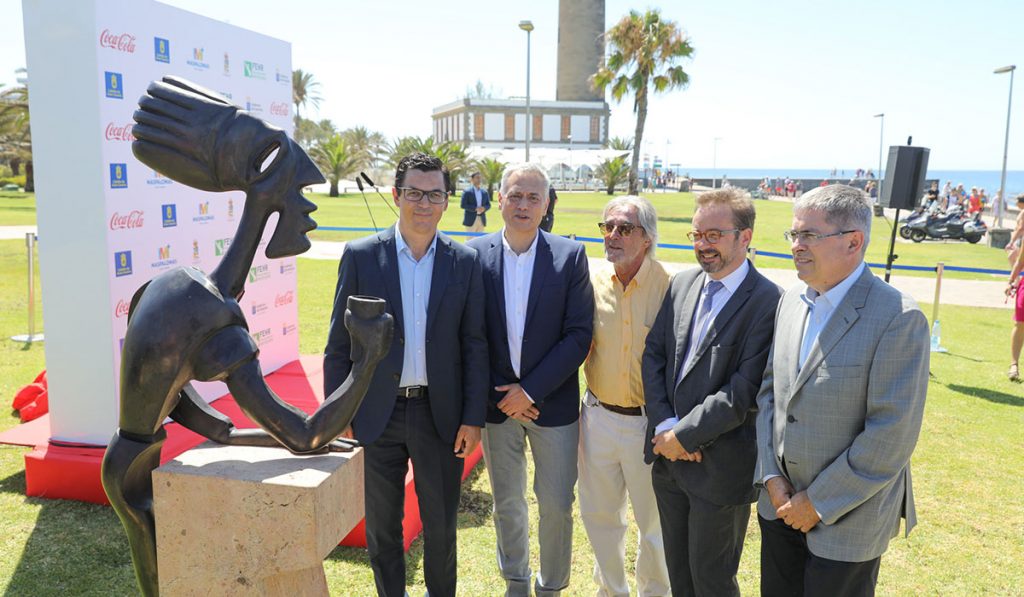MONUMENTO AL BAR