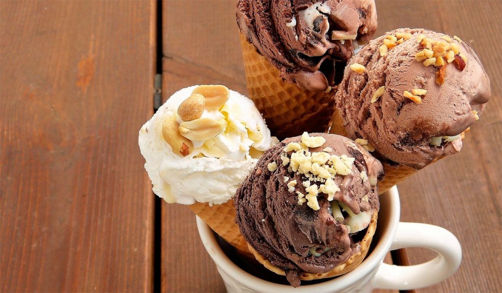 VERANO HELADOS