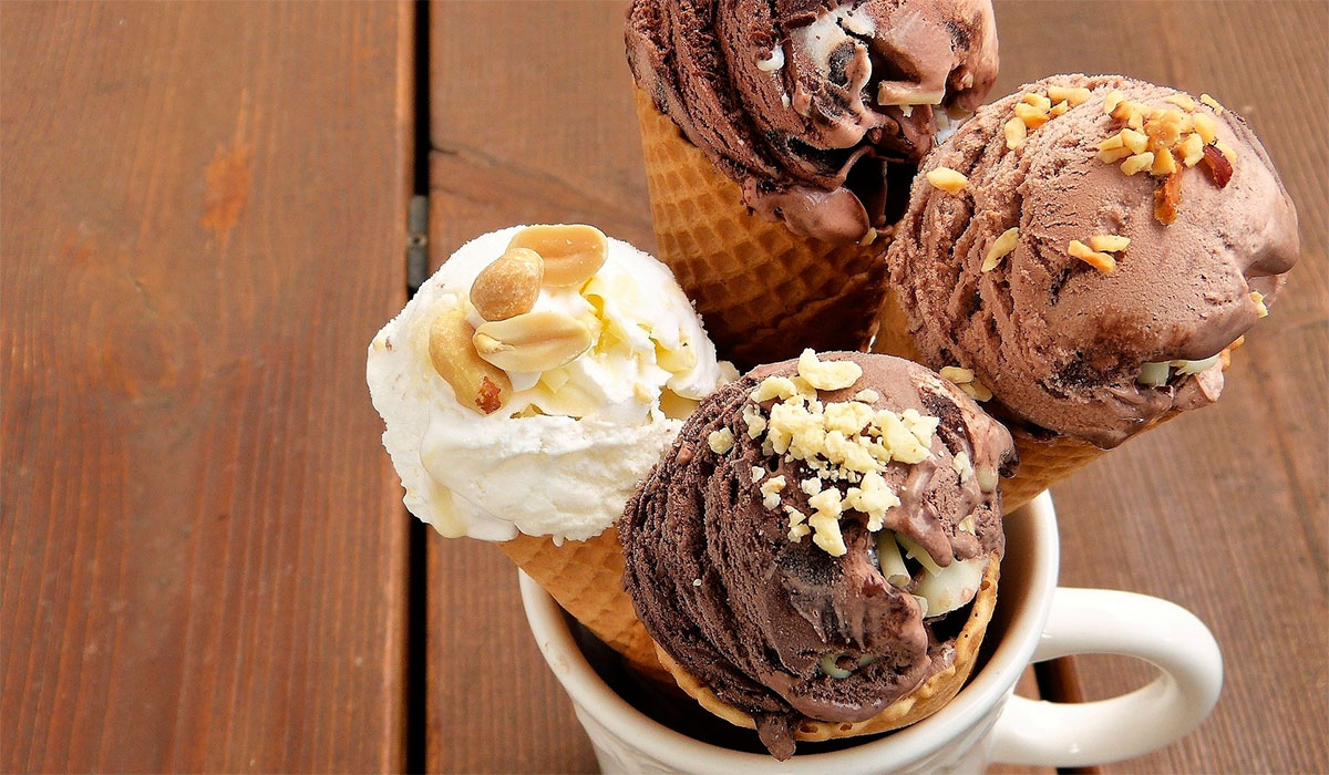 VERANO HELADOS