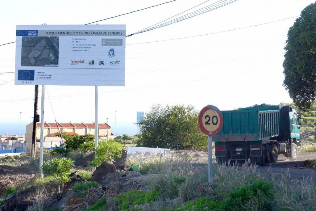 El parque se ubica junto a los núcleos urbanos de Santa María del Mar y de Añaza. Sergio Méndez