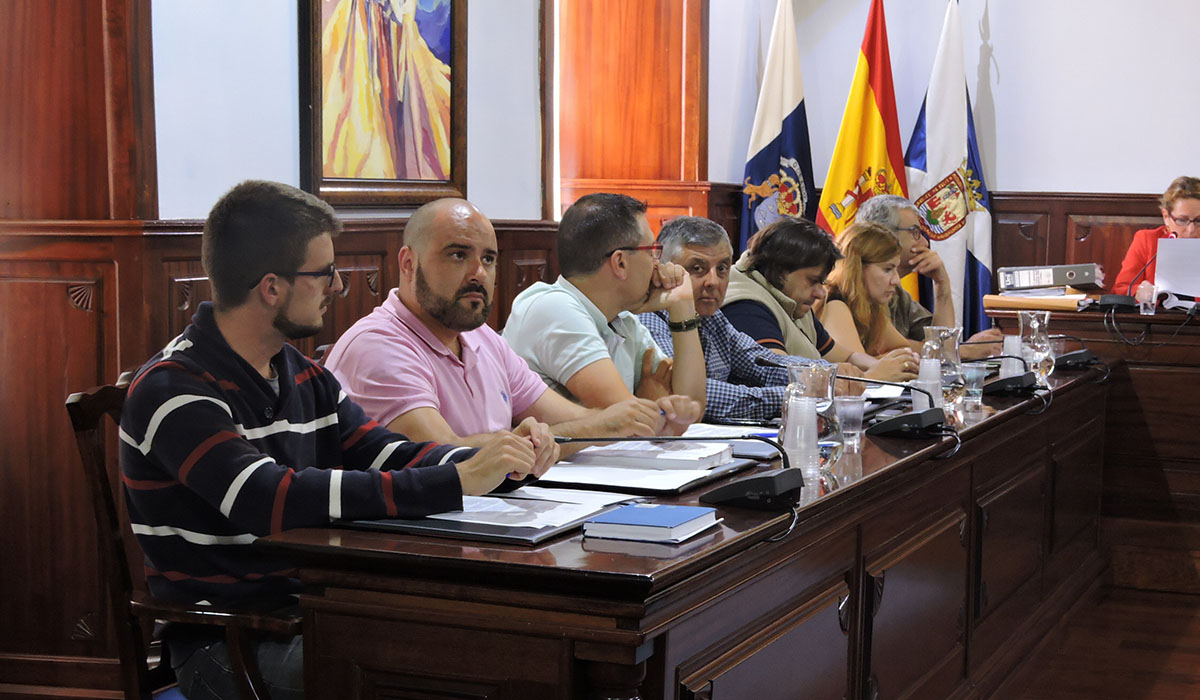 El PP de Güímar votó ayer lo contrario de lo que hicieron sus compañeros el día anterior en Candelaria. DA