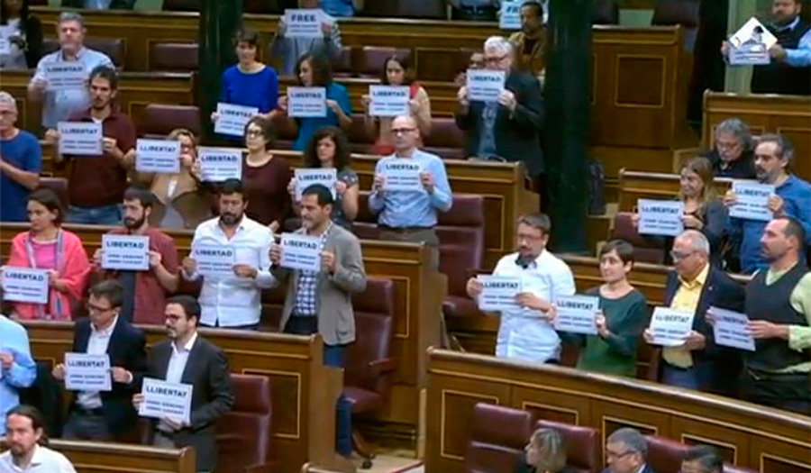 CARTELES CONGRESO PODEMOS PDECAT