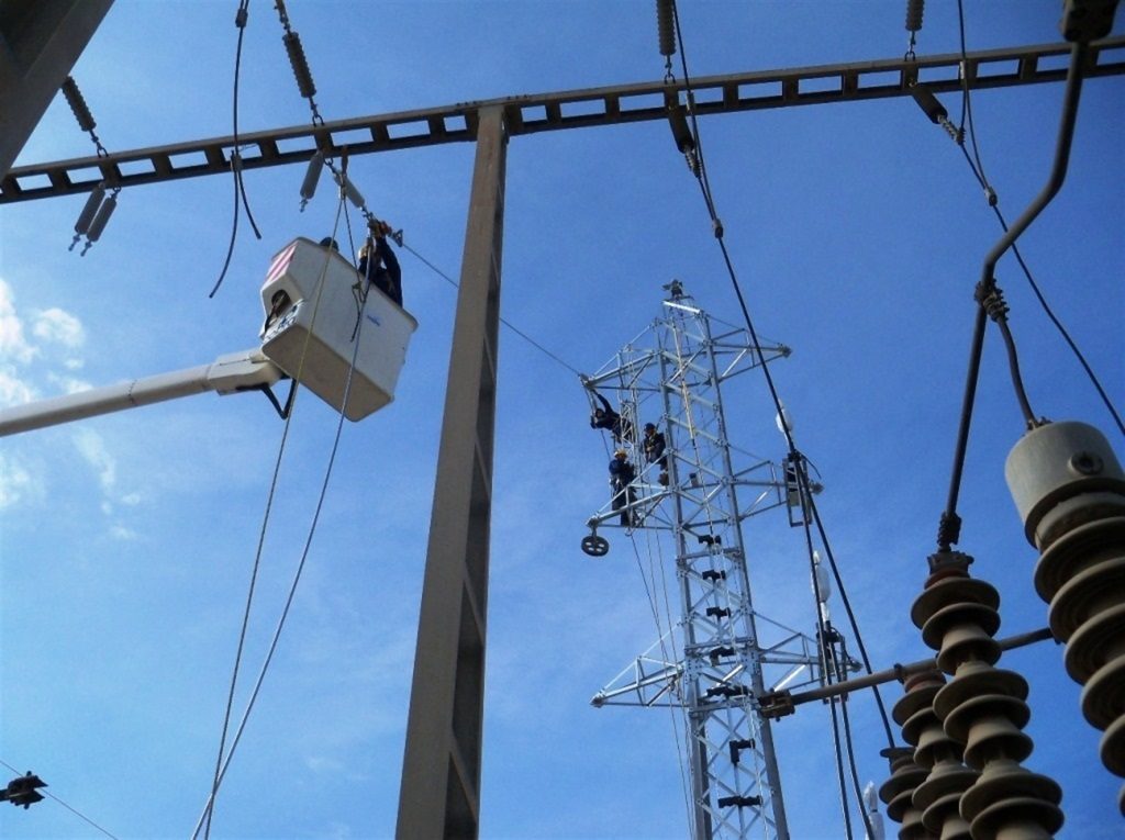 Instalaciones eléctricas en el Archipiélago. / EP