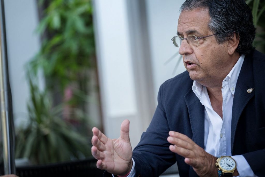 El senador del Partido Popular Antonio Alarcó preside la comisión. Andrés Gutiérrez