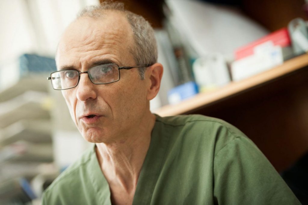 Eduardo Salido, jefe de servicio de Anatomía Patológica del HUC. Fran Pallero