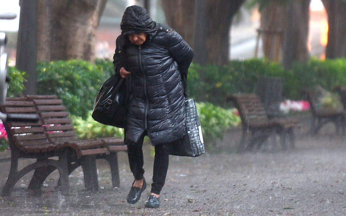 Activan el aviso amarillo en Canarias por tormenta y granizo