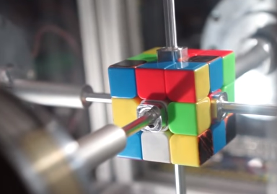 Imagen del robot, justo antes de comenzar. / Ben Katz