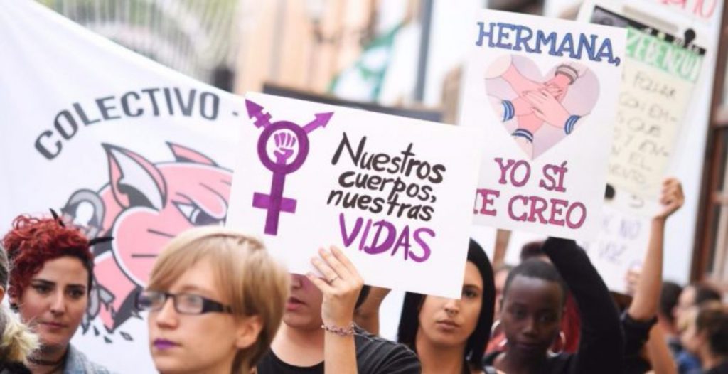 Manifestación en defensa de los derechos de la mujer. DA