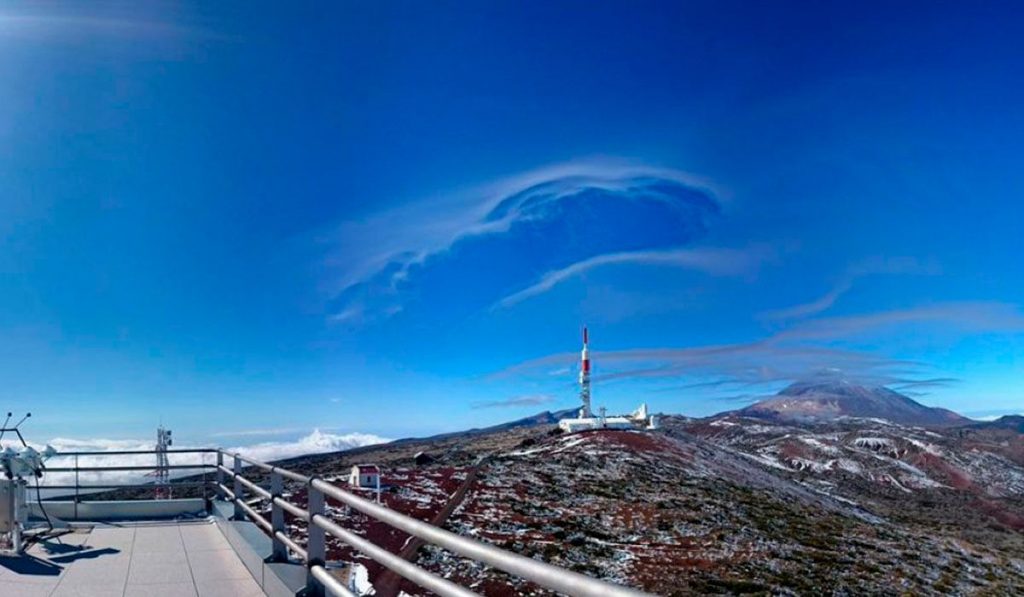 El Centro de Investigación Atmosférica de Izaña (CIAI) está ubicado en la montaña homónima de Tenerife, muy cerca del pico Teide. DA