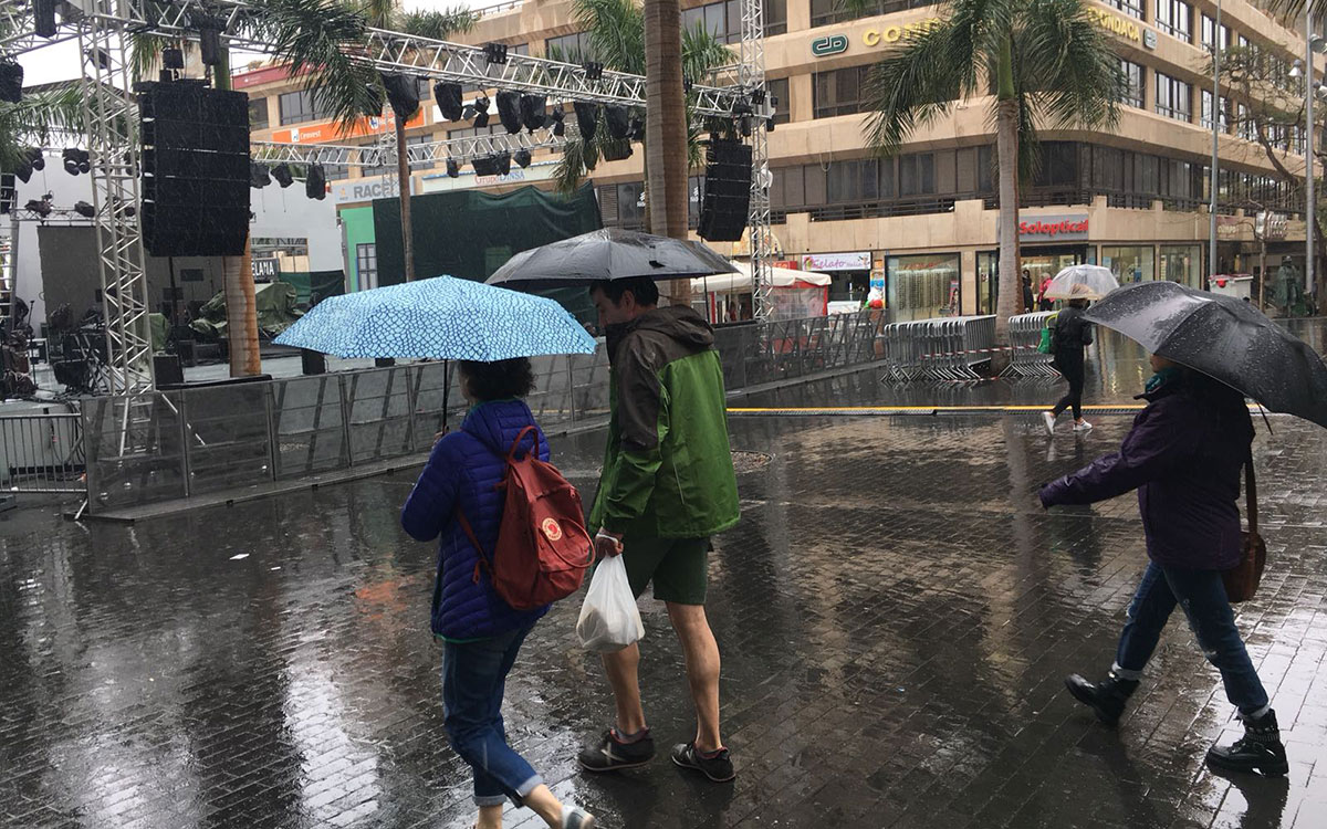 LLUVIA SANTA CRUZ PLENILUNIO 2018
