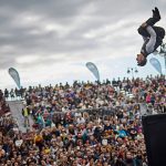 La céntrica plaza de Europa fue uno de los lugares emblemáticos en los que el público pudo disfrutar de un espectáculo de acrobacia de la compañía francesa Le Collectif de la Basse Cour. Reportaje fotográfico: Andrés Gutiérrez