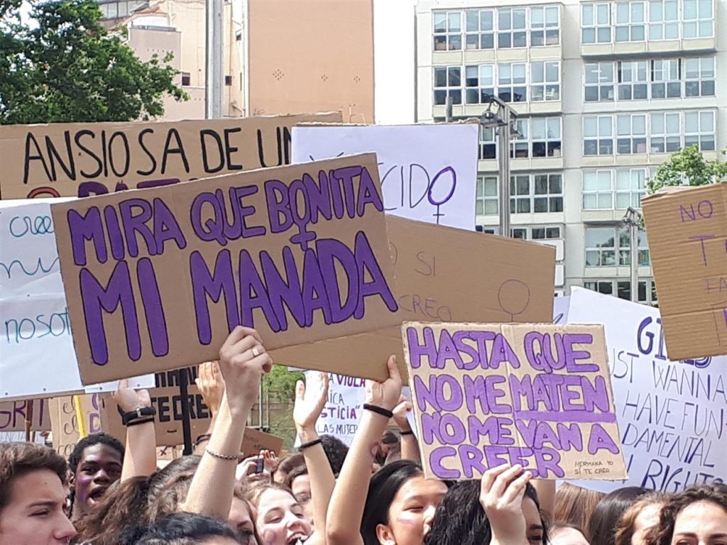 Unos 4.500 estudiantes se manifiestan en Barcelona contra la sentencia de La Manada. | EP