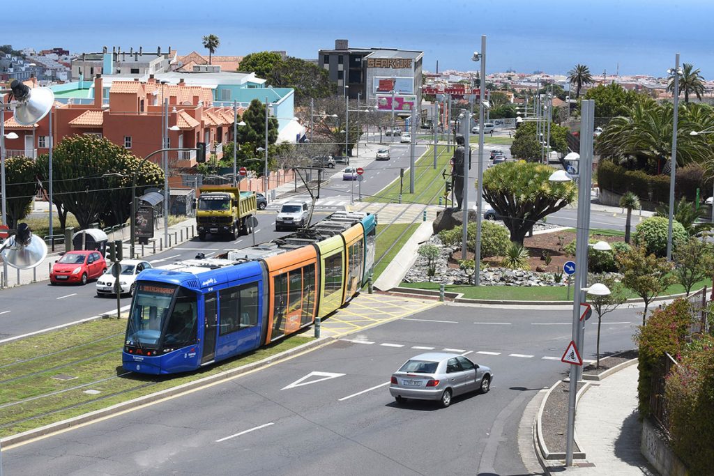 SM AVENIDA MENCEYES