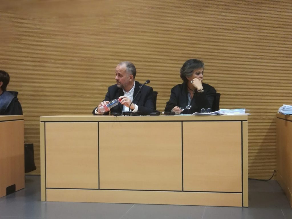 Celso Perdomo y su abogada, María del Mar García. | Cedida