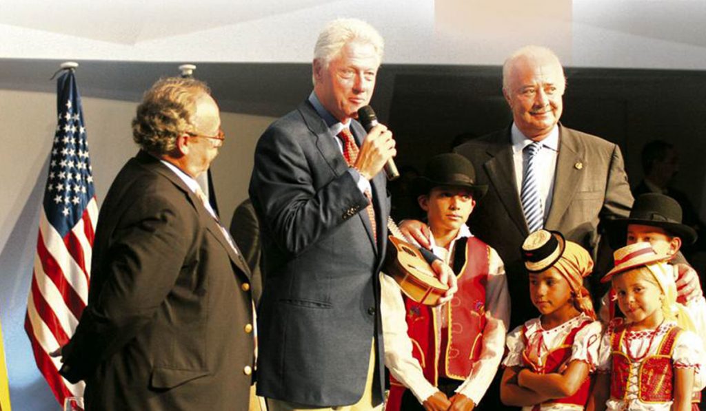 Bill Clinton junto a Ricardo Melchior en su visita a Tenerife. DA