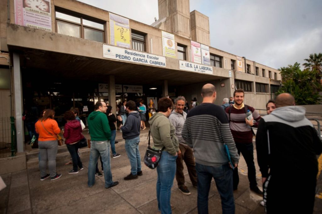 El IES La Laboral centró muchas de las materias a examen en esta OPE. Fran Pallero