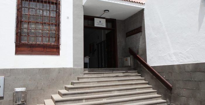 El dueño de Radio Murión, condenado a un año de prisión por injurias