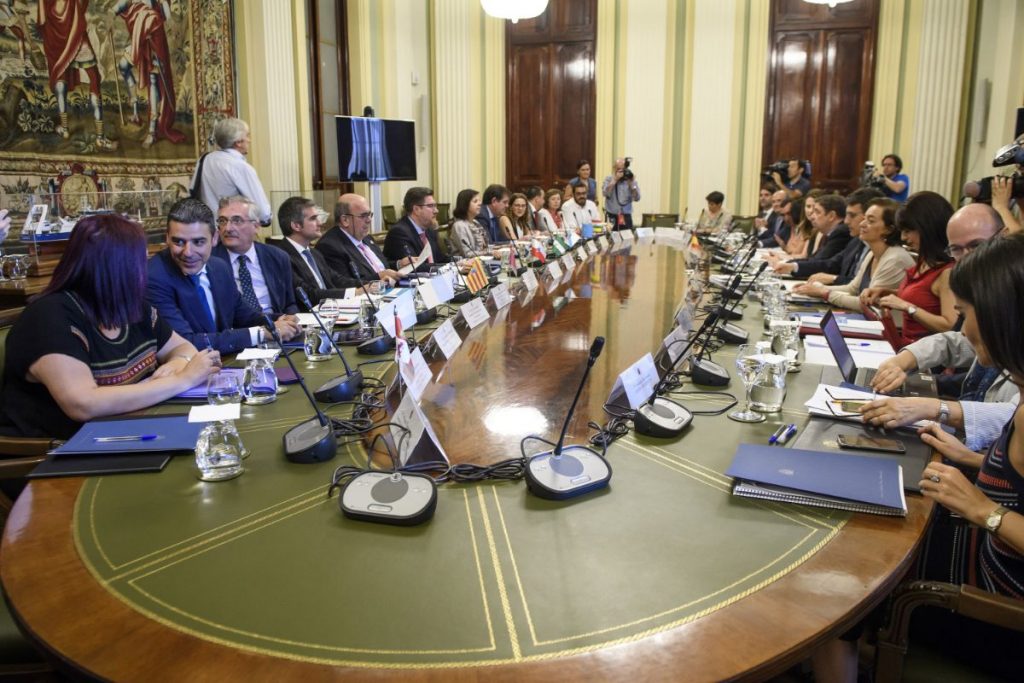 Imagen de la reunión de la conferencia sectorial de agricultura celebrada ayer en Madrid. DA