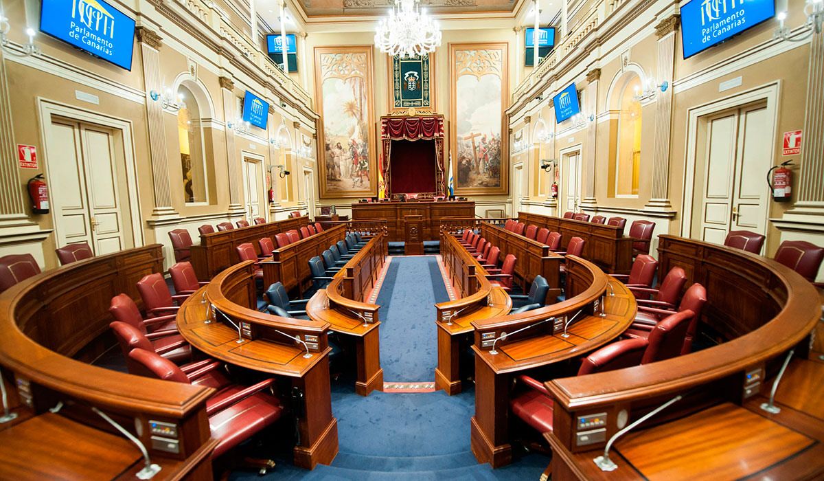 Los actos en el Parlamento darán comienzo a las 11.00 horas. DA